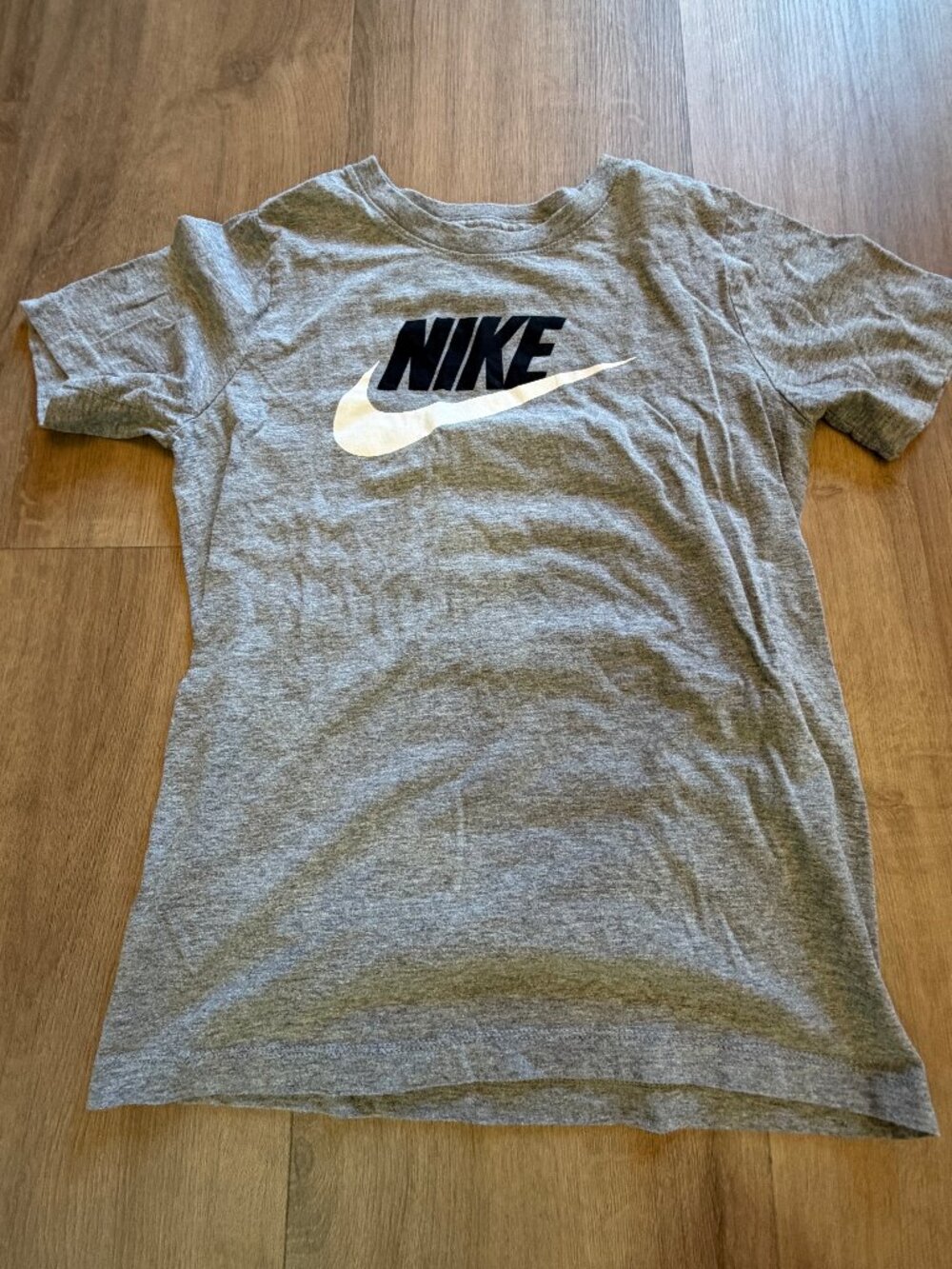 Nike Kids Heather Gray Futura Logo Tee Black White Swoosh Classic Short Sleeve